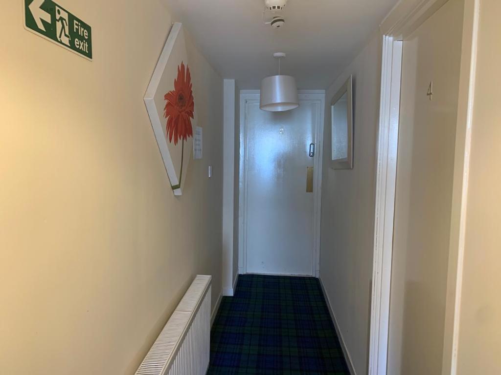 Budget Rooms Inverness Buitenkant foto