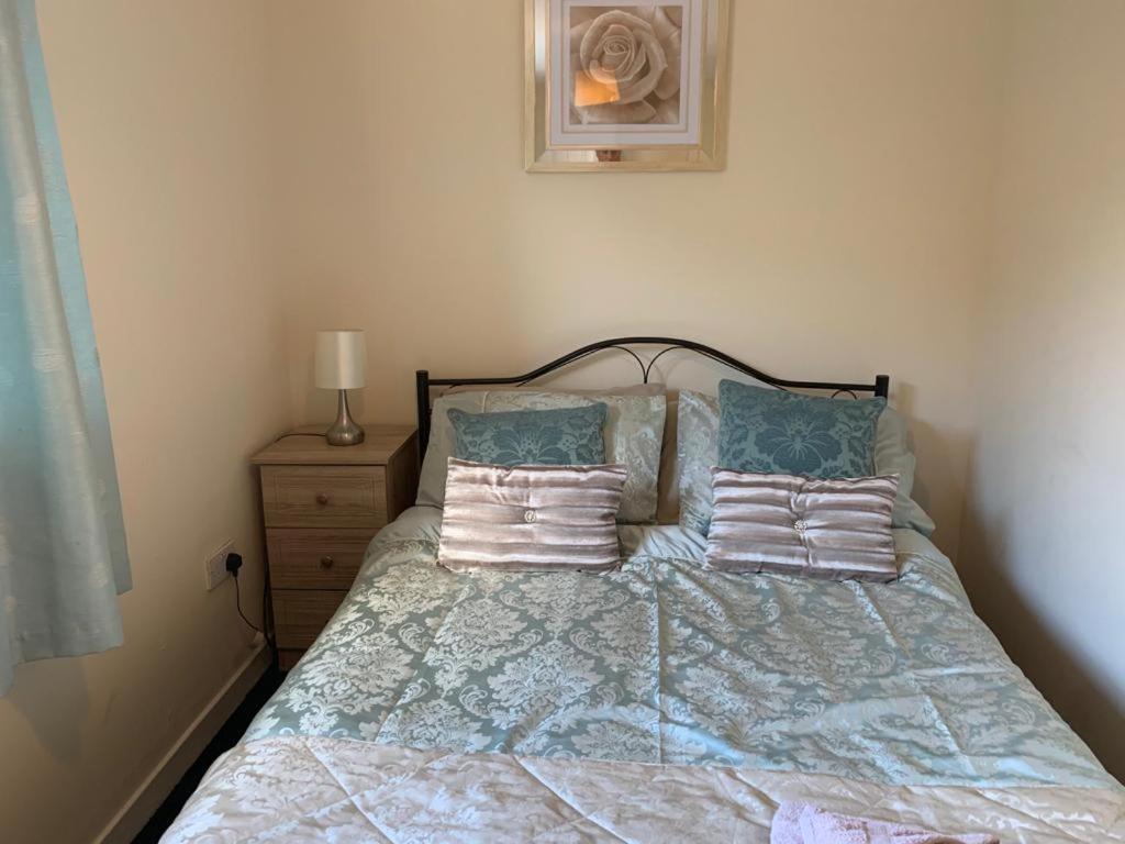 Budget Rooms Inverness Buitenkant foto