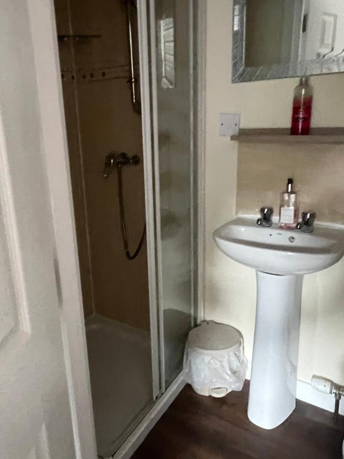 Budget Rooms Inverness Buitenkant foto