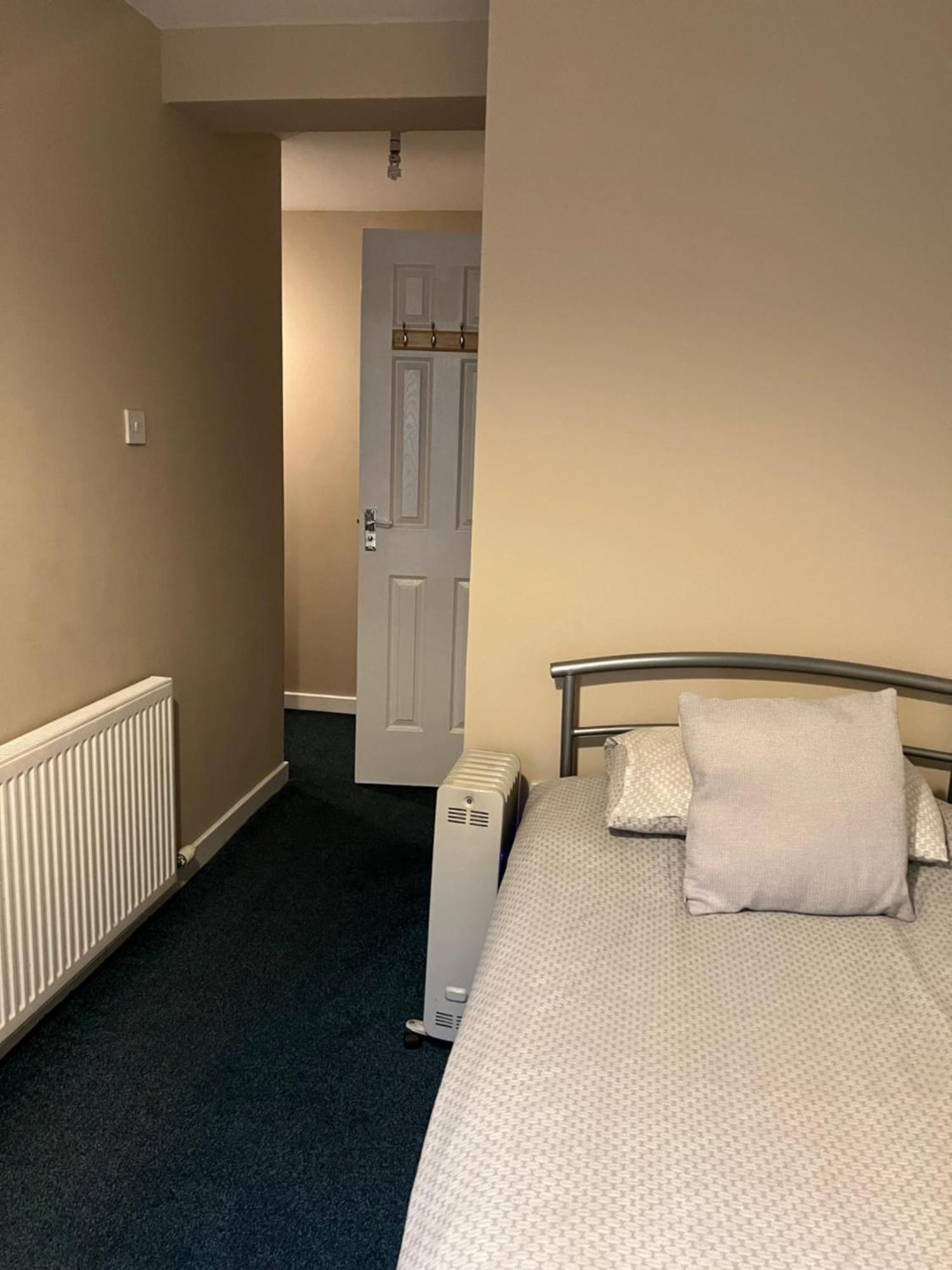 Budget Rooms Inverness Buitenkant foto