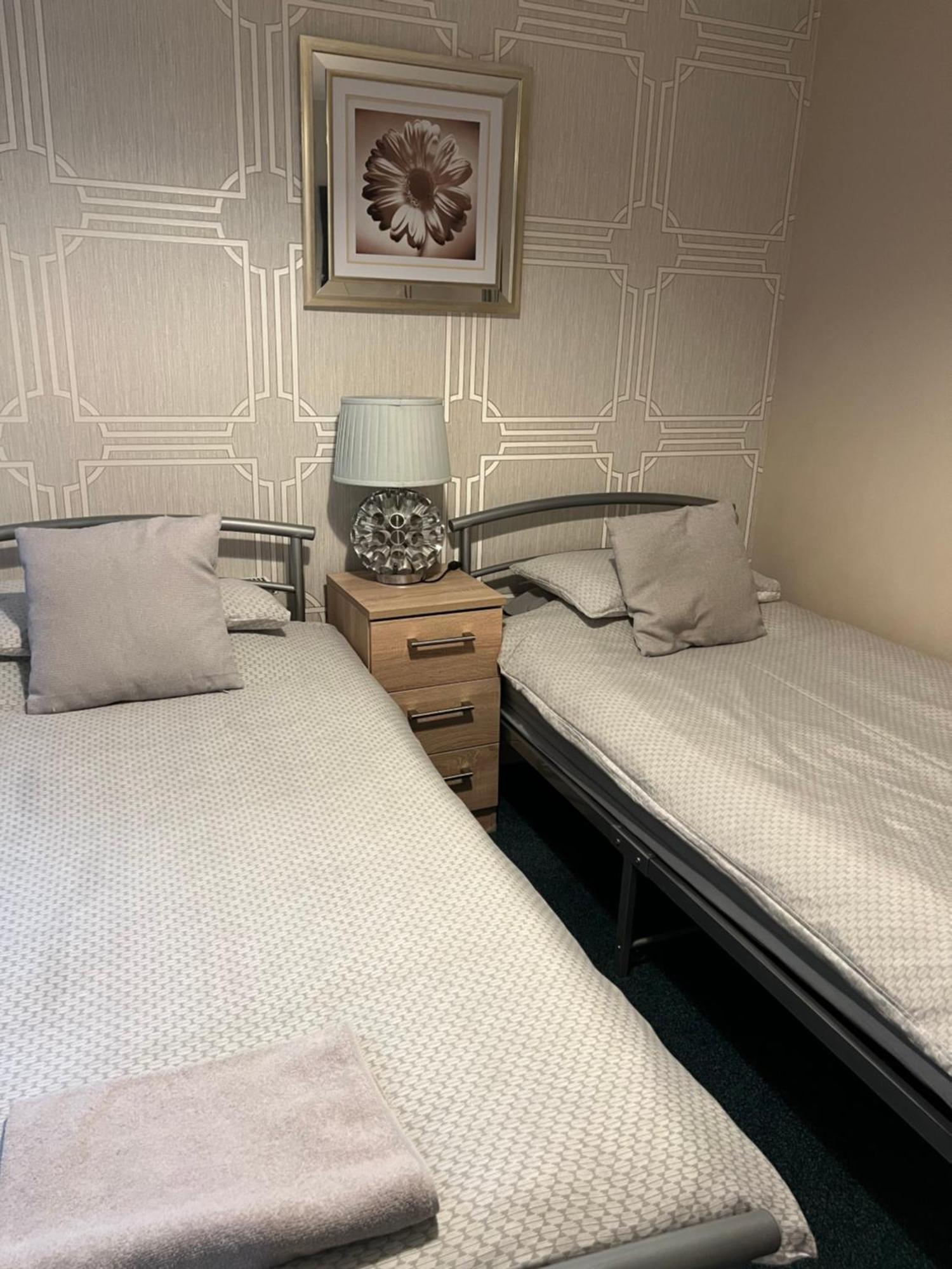 Budget Rooms Inverness Buitenkant foto